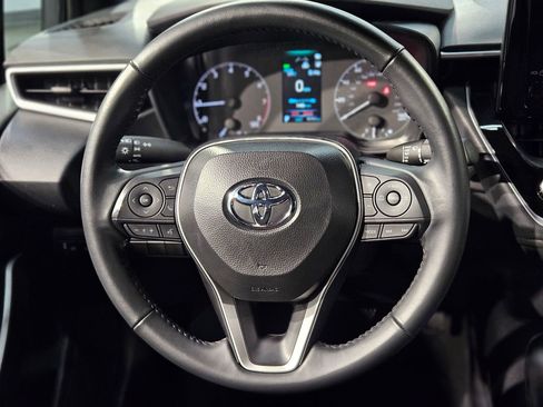 Used 2025 Toyota Corolla SE image 25