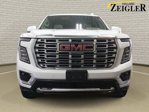 New 2026 GMC Yukon Denali w/ Advanced Technology Package AWD/4WD image 2
