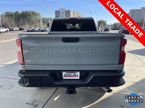 Used 2024 Chevrolet Silverado 2500 Custom w/ Custom Convenience Package image 7