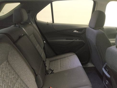 Used 2023 Chevrolet Equinox LT image 19