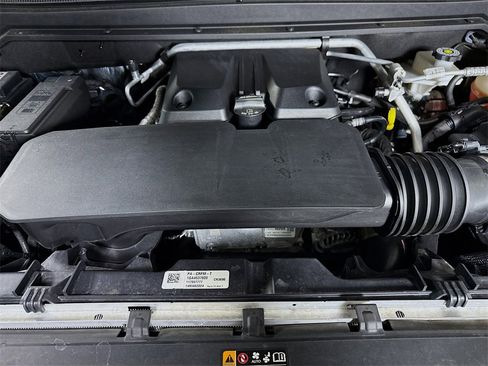 Used 2024 GMC Canyon Elevation w/ Convenience Package image 32