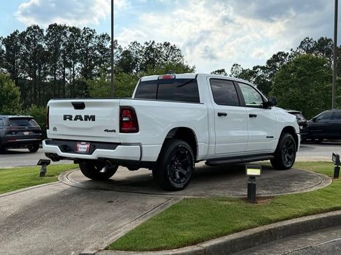 New 2026 RAM 1500 Express AWD/4WD image 7