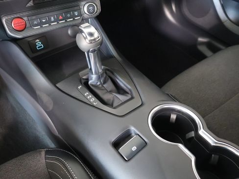 Used 2025 Ford Mustang Coupe RWD image 8