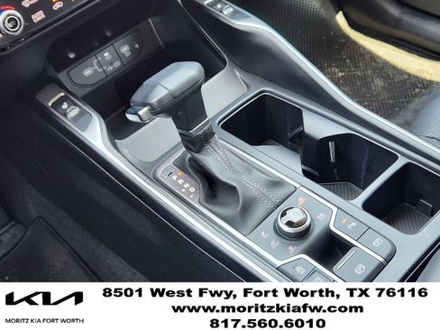Used 2025 Kia Sorento S AWD/4WD image 15
