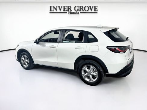 Certified 2023 Honda HR-V LX image 7