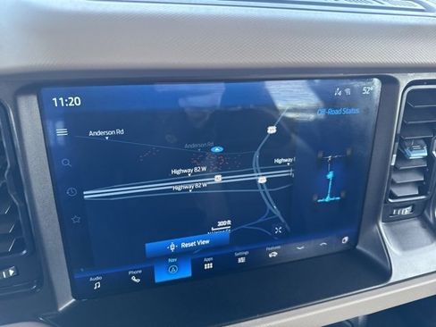 Used 2023 Ford Bronco Wildtrak image 3