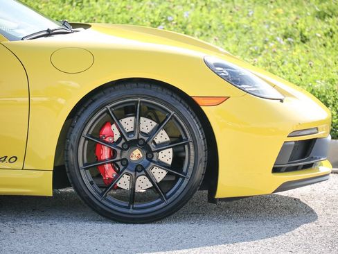 Certified 2024 Porsche 718 Boxster GTS RWD image 33