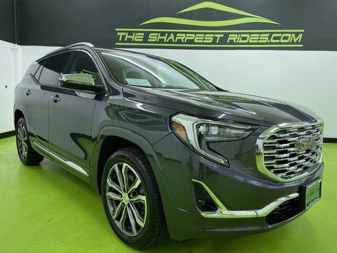 Used 2019 GMC Terrain Denali image 2