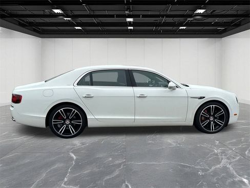 Used 2017 Bentley Flying Spur S V8 image 11