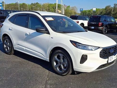 Certified 2024 Ford Escape ST-Line w/ Tech Pack #1 FWD image 2