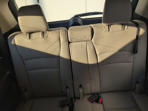 Used 2018 Honda Pilot EX-L image 32