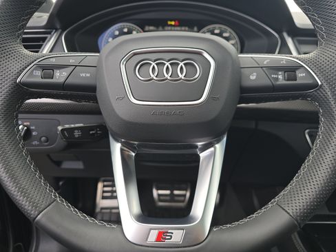 Certified 2023 Audi SQ5 Premium Plus image 20