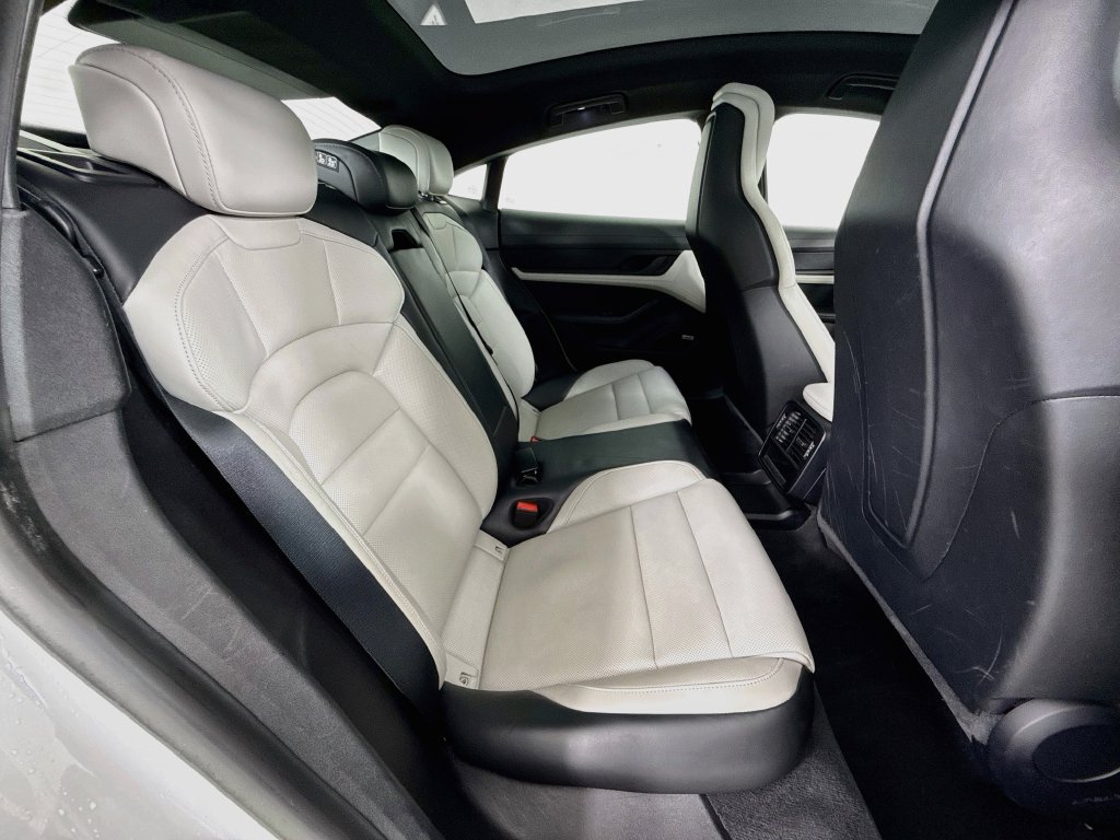 Certified 2022 Porsche Taycan RWD image 27