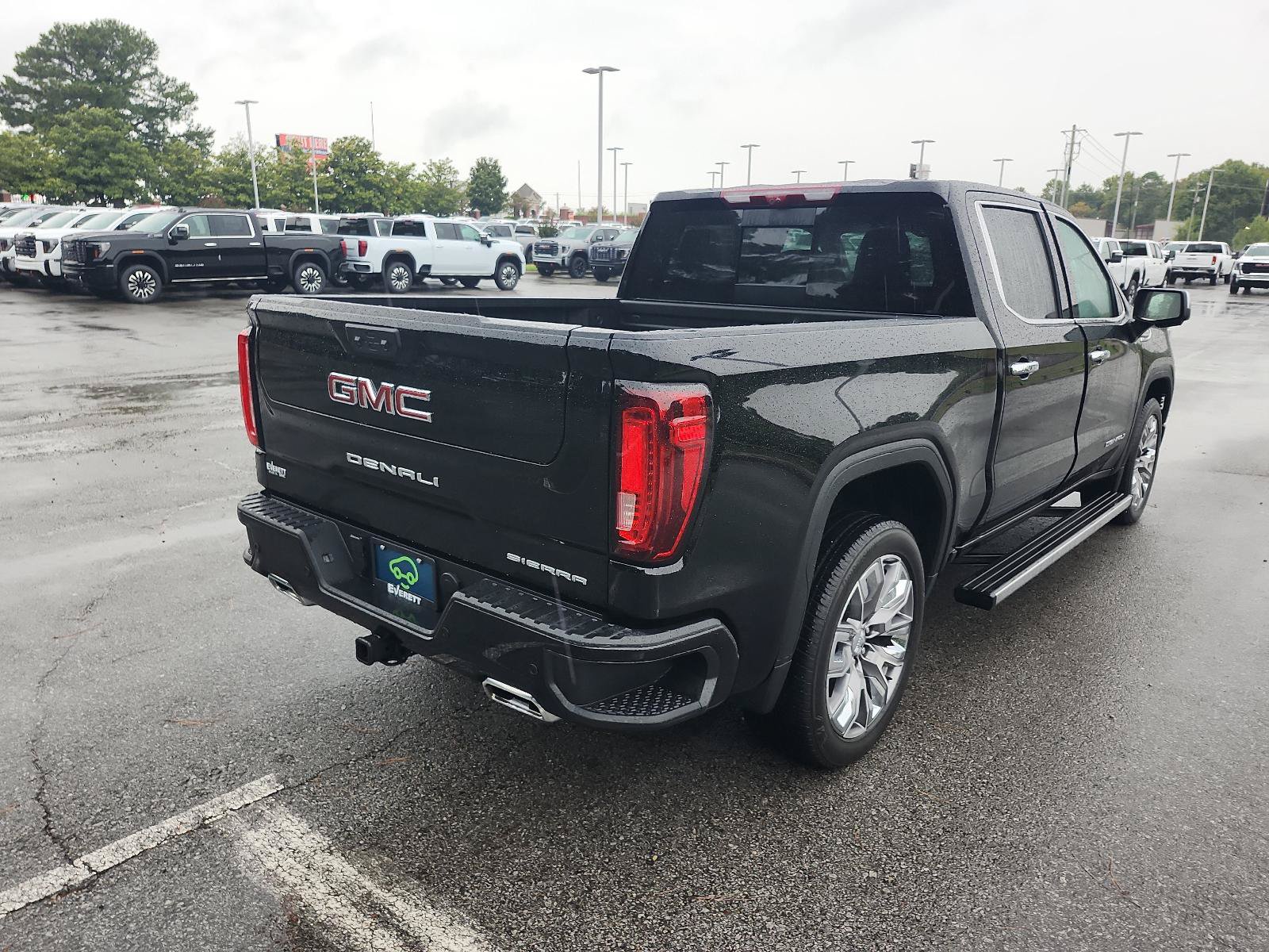 Certified 2025 GMC Sierra 1500 Denali w/ Denali Reserve Package AWD/4WD image 3
