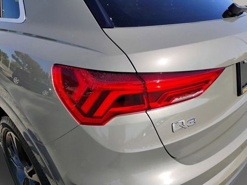 Used 2021 Audi Q3 2.0T Premium image 39