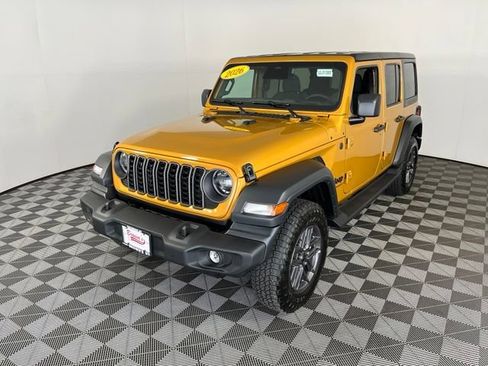 Used 2026 Jeep Wrangler Unlimited Sport AWD/4WD image 3