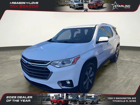 Used 2018 Chevrolet Traverse LT image 1