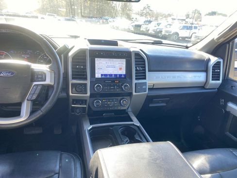 Used 2020 Ford F350 Lariat w/ Lariat Ultimate Package image 14