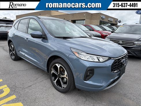 Used 2024 Ford Escape ST-Line Select w/ Tech Pack #2 AWD/4WD image 1