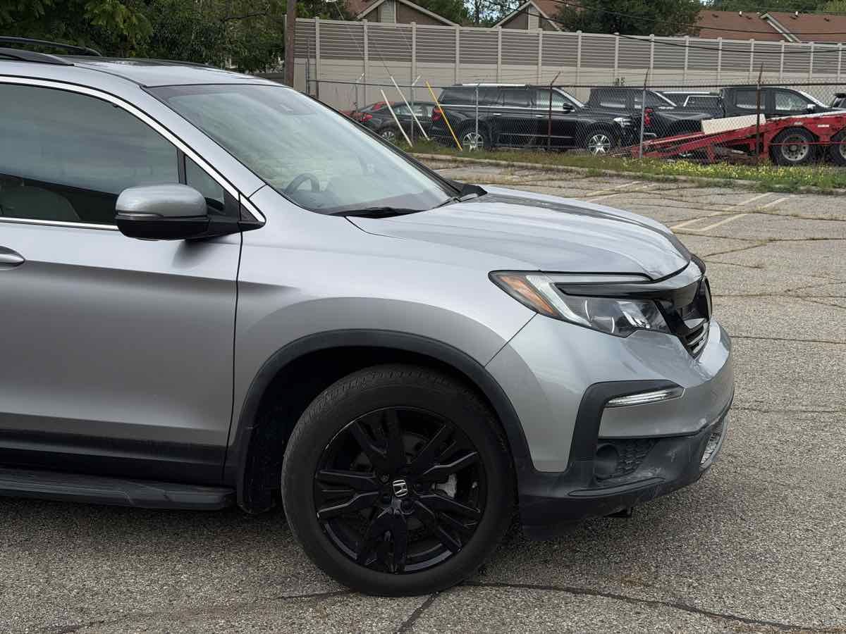 Used 2021 Honda Pilot Special Edition image 2
