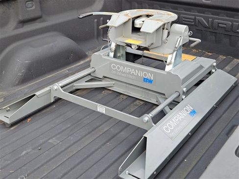 Used 2019 GMC Sierra 3500 Denali w/ Duramax Plus Package image 12