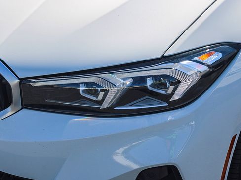 Used 2025 BMW 330i xDrive Sedan image 5