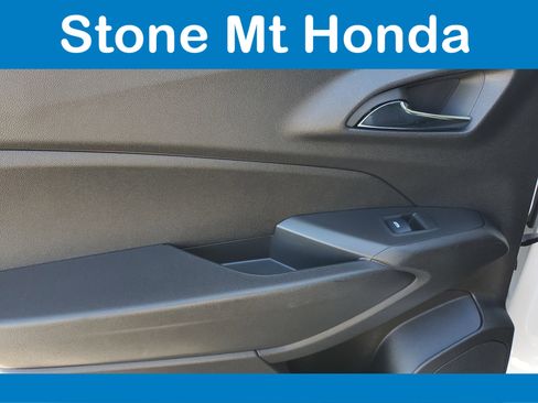 Used 2024 Chevrolet Trax LT image 13