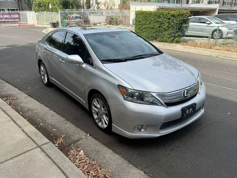 Used 2010 Lexus HS 250h FWD image 12