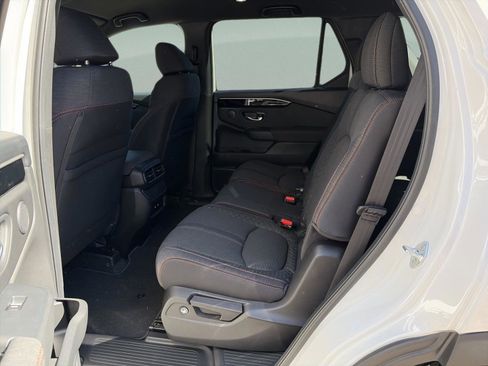 New 2026 Honda Pilot Sport image 18