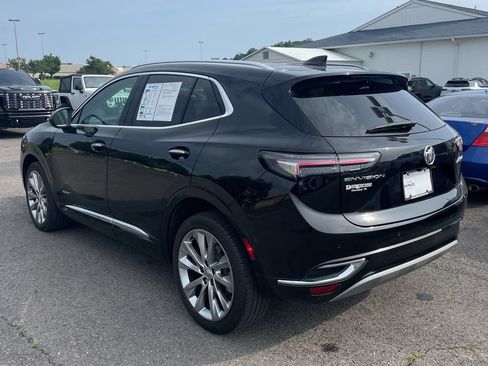 Used 2023 Buick Envision Avenir FWD image 3