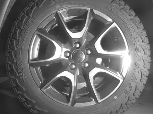 Used 2025 Jeep Compass Trailhawk image 14