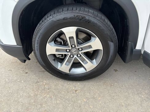 Used 2023 Honda Pilot EX-L image 25