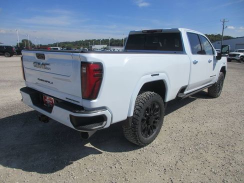 New 2026 GMC Sierra 3500 Denali Ultimate AWD/4WD image 5