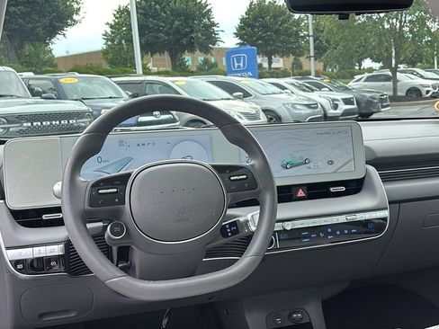 Used 2024 Hyundai Ioniq 5 Limited AWD/4WD image 13