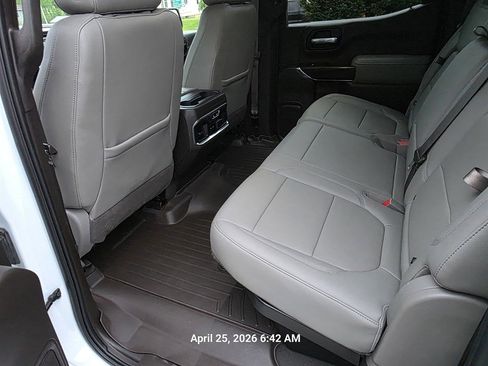 Used 2019 GMC Sierra 1500 SLT w/ SLT Premium Package AWD/4WD image 15