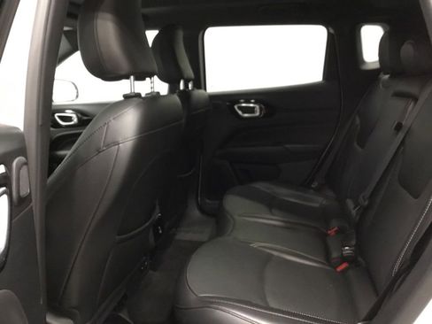 Used 2023 Jeep Compass High Altitude AWD/4WD image 11