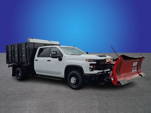 Used 2024 Chevrolet Silverado 3500 W/T w/ WT Convenience Package AWD/4WD image 3