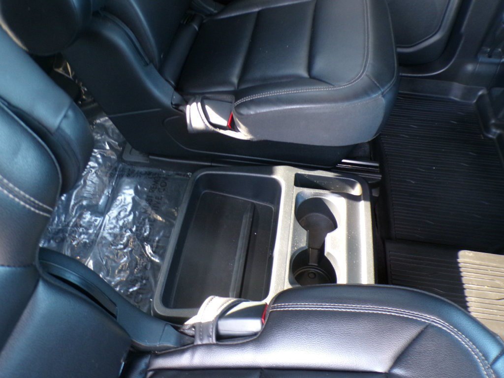 Used 2021 Ford Explorer XLT w/ Equipment Group 202A AWD/4WD image 35