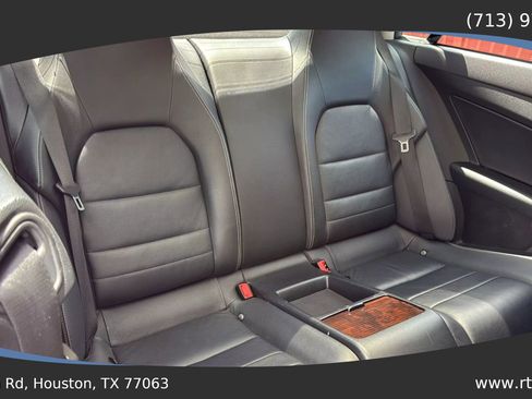 Used 2011 Mercedes-Benz E 550 Coupe image 31
