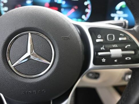 Used 2023 Mercedes-Benz GLS 450 4MATIC image 14