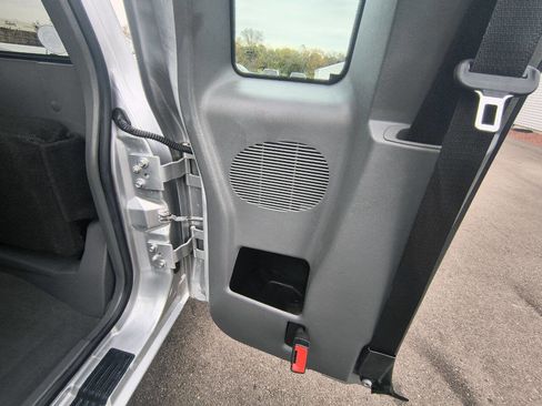 Used 2010 Ford Ranger XLT image 21