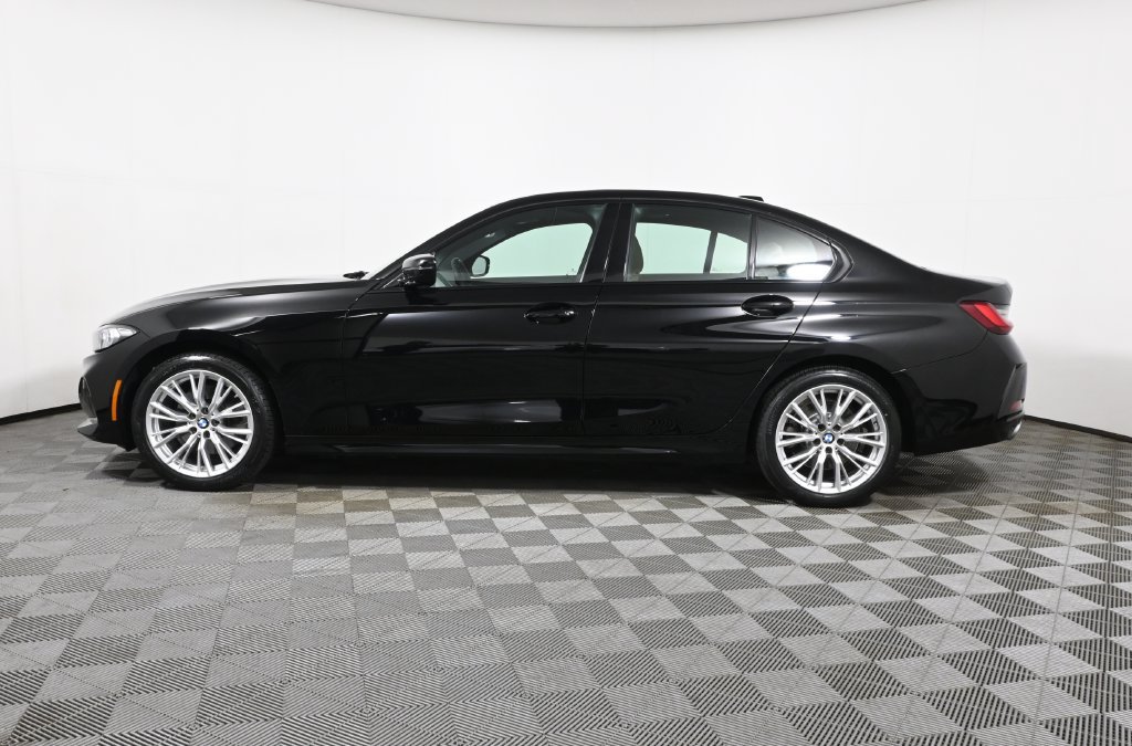 Certified 2023 BMW 330i xDrive Sedan w/ Driving Assistance Package AWD/4WD image 2