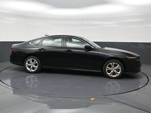 Used 2023 Honda Accord LX image 6