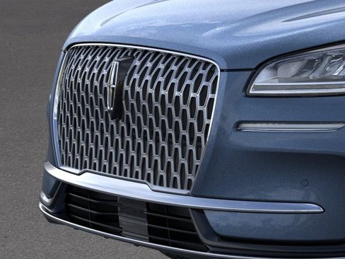 New 2026 Lincoln Corsair Premiere FWD image 17