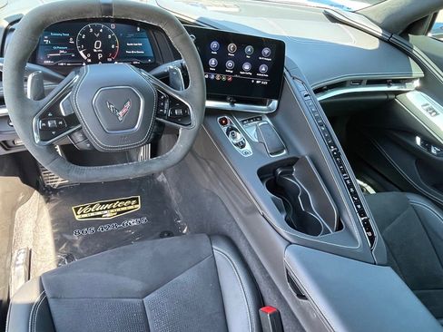 Used 2020 Chevrolet Corvette Stingray Premium Cpe w/ 3LT Preferred Equipment Group image 11