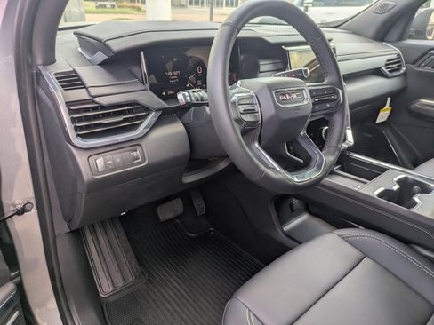 New 2025 GMC Acadia Elevation w/ Elevation Premium Package image 10