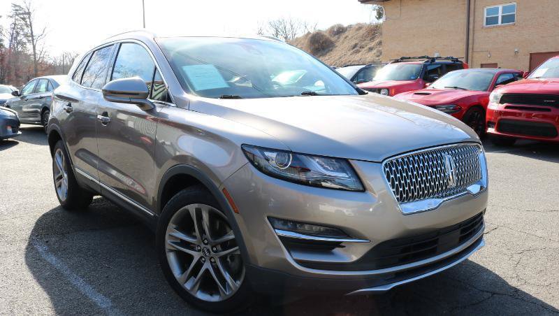 Used 2019 Lincoln MKC Reserve w/ MKC Climate Package AWD/4WD image 3