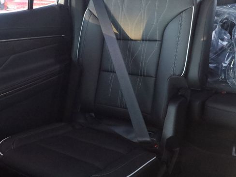 New 2026 Buick Enclave Avenir w/ Super Cruise Package image 13