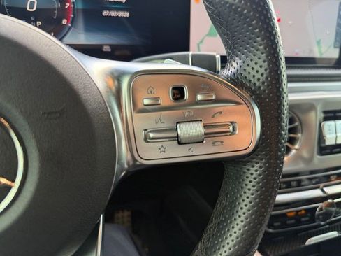 Used 2022 Mercedes-Benz G 550 image 23