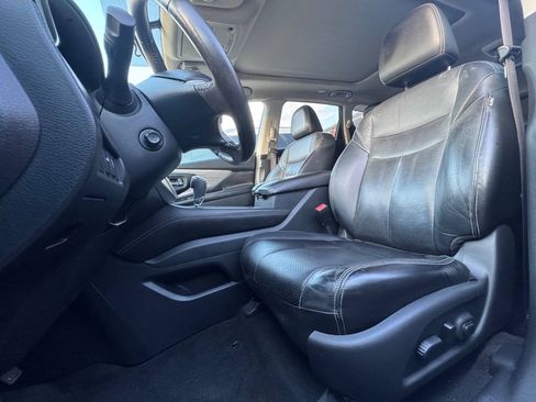 Used 2015 Nissan Murano Platinum w/ Platinum Technology Package FWD image 10
